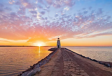 Sunset beautiful landscape of the Lake Hefner lighthouse at Oklahoma City