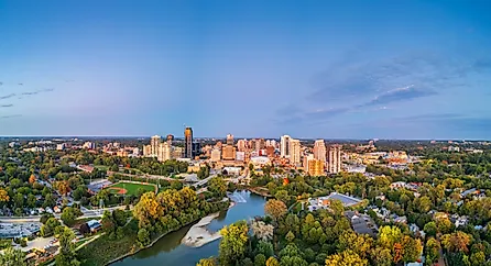London, Ontario, city skyline on the Thames River (Sean Pavone via Shutterstock)