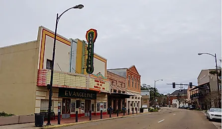 Evangeline Theather in New Iberia in Louisiana USA. Image by Bennekom via Shutterstock.
