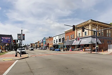 Lenoir City, TN: Streetscape of Broadway (Main Street) at Kinstston St. with close up of La Michoacana ice cream shop..