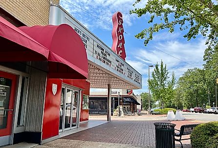 Shoals Theater located in downtown Florence, Alabama. Image credit Luisa P Oswalt via Shutterstock