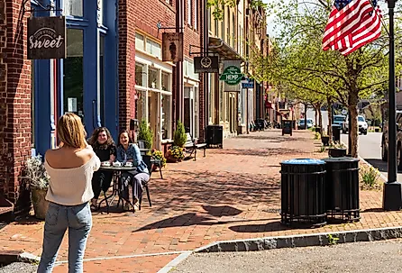 Downtown Jonesborough, Tennessee. Image credit Nolichuckyjake via Shutterstock.com