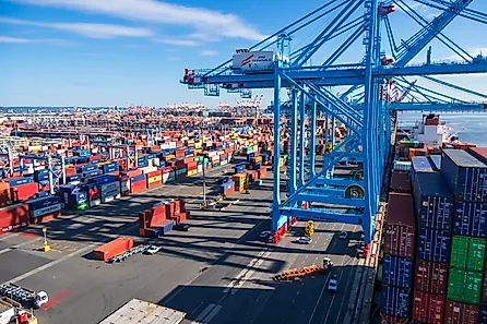 The terminal in Elizabeth, NJ, is APM Terminals’ largest terminal on the east coast of North America.