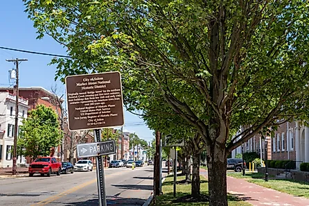 Sign on Market Street with some history of the city of Salem, New Jersey, via Rosemarie Mosteller / Shutterstock.com