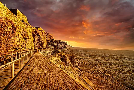 Ruins of the Masada overlooking the Dead Sea (Credit: fabulousparis via Shutterstock)