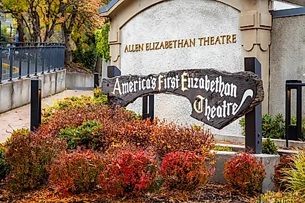 A view of the Allen Elizabethan Theatre exterior, one of the primary, famous, and historic venues of the Oregon Shakespeare Festival complex in Ashland, Oregon. Editorial credit: Photo Spirit / Shutterstock.com