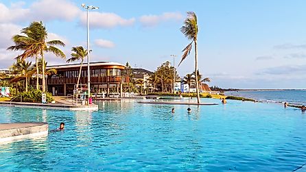 A pool along the beach in Yeppoon, Queensland. Editorial credit: Jackson Stock Photography / Shutterstock.com