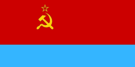 Red and blue bands with Soviet symbols on upper hoist side