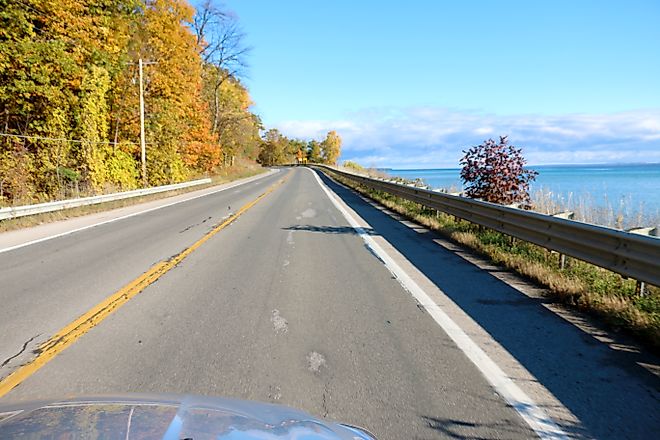 M-22 Scenic Drive in Michigan. Image credit: Innisfree Hotels via Flickr.com