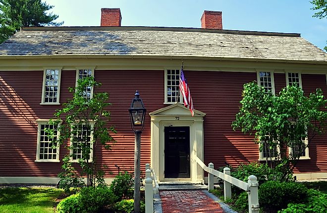 The Colonial-era 1716 Wayside Inn, immortalised by Henry Wadsworth Longfellow in "Tales of the Wayside Inn", still provides lodging and fine dining to travelers as the oldest hotel still running in America. Editorial credit: LEE SNIDER PHOTO IMAGES / Shut