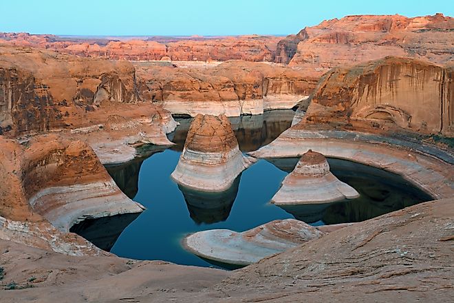 Reflection Canyon at sunset, Lake Powell, Glen Canyon National Recreation Area, Utah