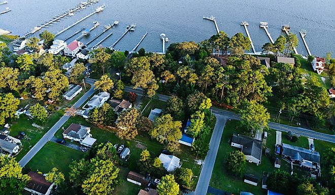 Waterfront homes near Millsboro, Delaware. 