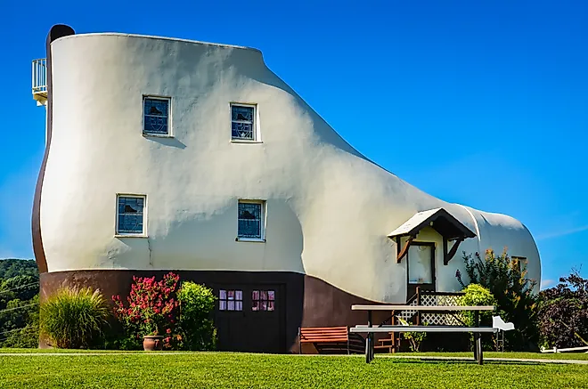 The Haines Shoe House is a tourist attraction on the Lincoln Highway. (Editorial credit: Sandra Foyt / Shutterstock.com)