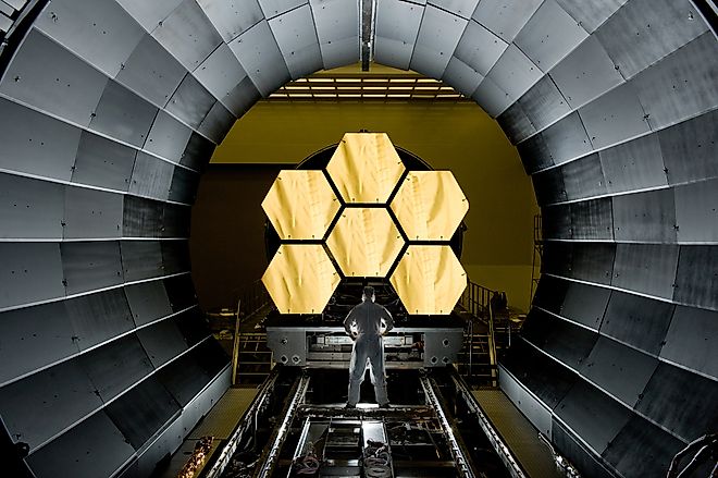 James Webb Primary Mirror (NASA/MSFC/David Higginbotham, Public domain, via Wikimedia Commons)