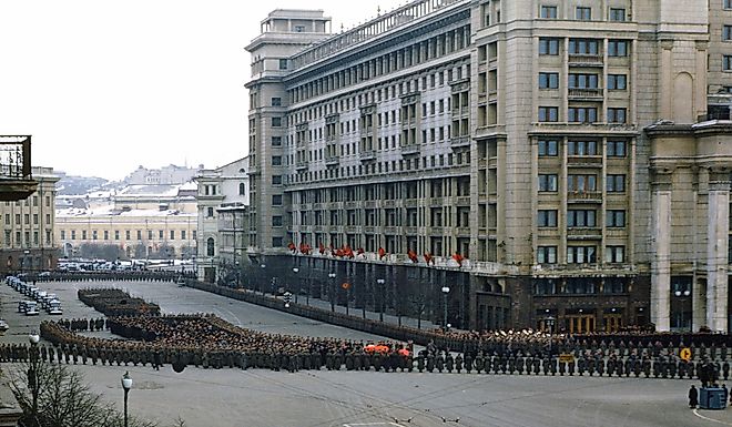 Funeral of Joseph Stalin, caught on camera by US assistant army attaché Major Martin Manhoff from the embassy balcony. By U.S. Army Major Martin Manhoff - Manhoff Archive, Public Domain, https://commons.wikimedia.org/w/index.php?curid=56946472