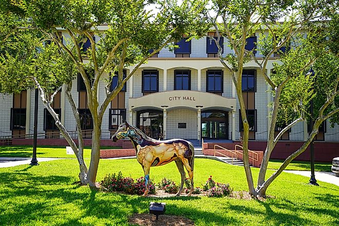 Ocala City Hall. Image by JennLShoots via Shutterstock. 