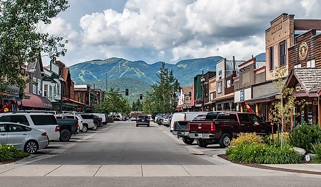 Downtown Whitefish, Montana, with the ski resort in the distance. (Editorial credit: Beeldtype / Shutterstock.com)