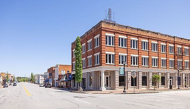 Old business district on Commerce Street in Hawkinsville, Georgia. Editorial credit: Roberto Galan / Shutterstock.com