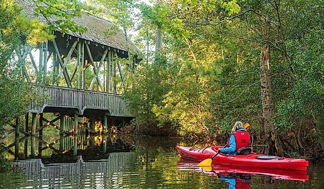 Kayaking in the Outer Banks, near Kitty Hawk. Image credit Wileydoc via Shutterstock