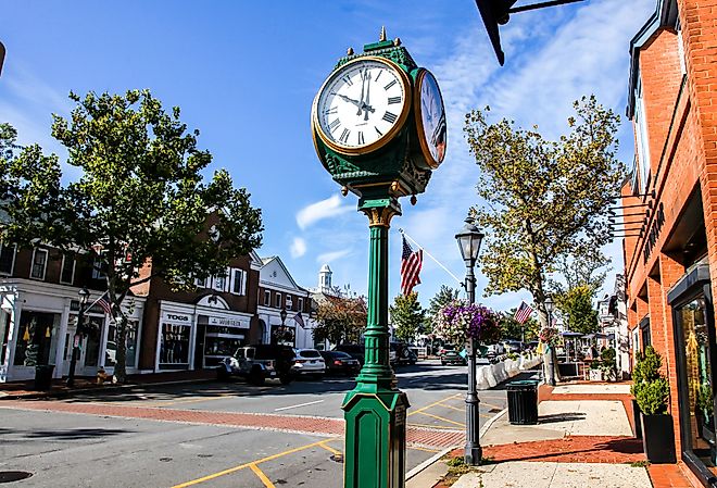 Putnam, ConnecticutHistoric downtown in New Canaan, Connecticut. Image credit Miro Vrlik Photography via Shutterstock