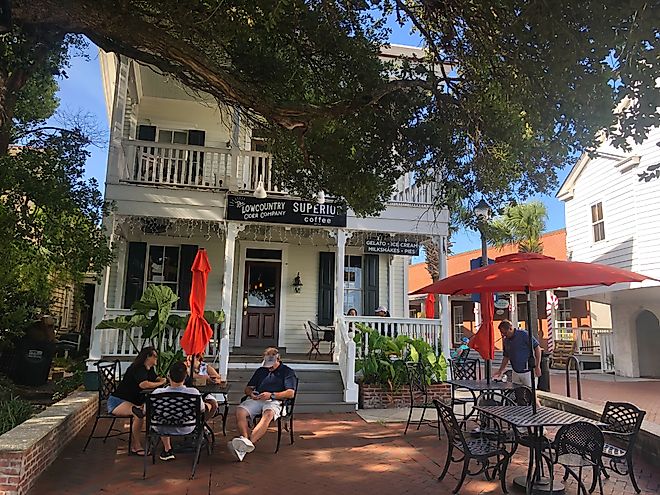 Coffee shop in downtown Beaufort, South Carolina. Image credit StacieStauffSmith Photos via Shutterstock