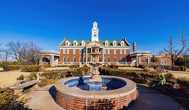 Sunny exterior view of the Dominion House at Guthrie, Oklahoma.