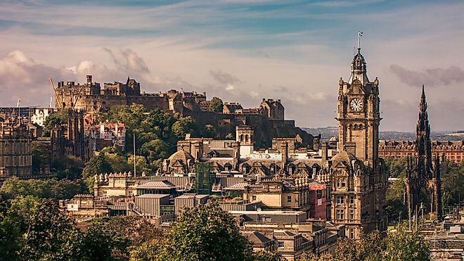 Edinburgh Castle, the famous fortress cityscape, Scotland UK. 