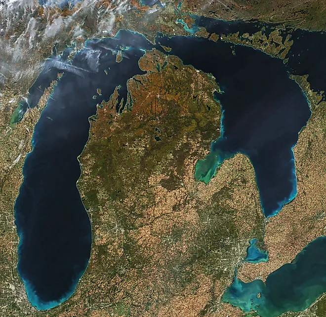 Lake Michigan and Lake Huron in fall. NASA Earth Observatory image by Michala Garrison