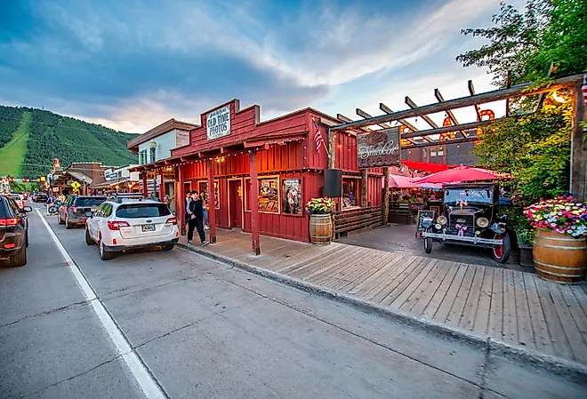 Downtown street in Jackson, Wyoming. Image credit GagliardiPhotography via Shutterstock