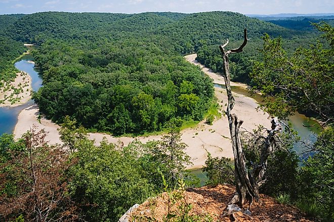 A lookout over the Ozark Mountains in Arkansas. Credit: Logan Bush/ Shutterstock.com