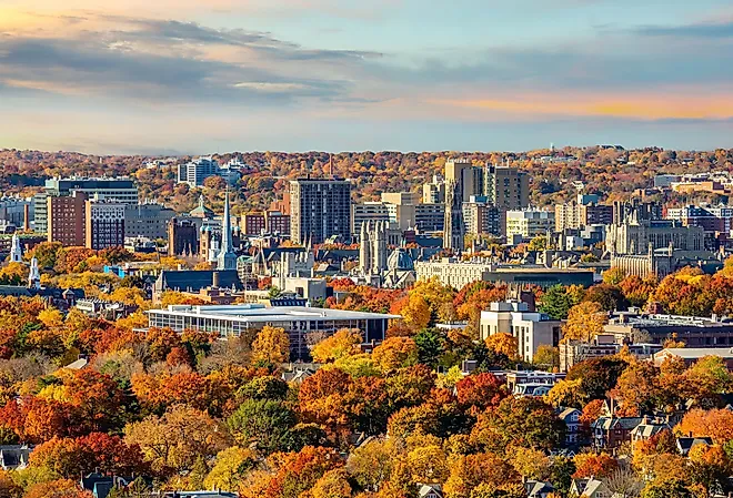 Cityscape of New Haven, Connecticut, in fall. 