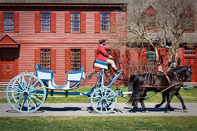 A horse-drawn carriage in Colonial Williamsburg, Virginia. (Editorial credit: Bill Chizek / Shutterstock.com) 