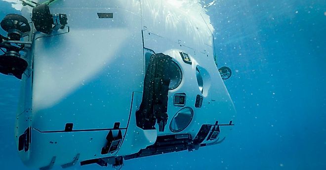 The pictures shows the deep diving submersible Limiting Factor during the test phase near in 2018, By Richard Varcoe on behalf of Caladan Oceanic - https://fivedeeps.com/wp-content/uploads/2018/10/LF-Bahamas-Highlight.01_49_46_09.Still005.jpg, https://cre