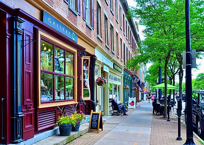 Street view at Skaneateles, New York. Editorial credit: PQK / Shutterstock.com