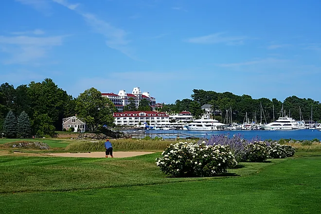Wentworth by the Sea Country Club in Portsmouth, New Hampshire (Editorial credit: EQRoy / Shutterstock.com)