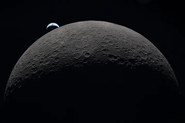 Photo captured by the Artemis II crew during their journey around the far side of the Moon with no stars in sight. 