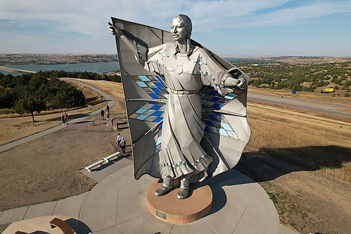 The sculpture of Dignity of Earth and Sky overlooking the Missouri River near Chamberlain, South Dakota. Image credit: Wirestock Creators / Shutterstock.com.