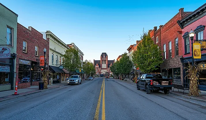 Brick buildings along the main street in Bardstown, Kentucky. Image credit Jason Busa via Shutterstock
