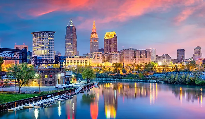 Cleveland, Ohio, USA skyline on the Cuyahoga River.