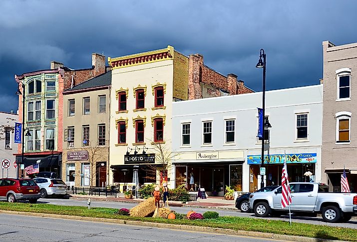 Downtown street in Canandaigua, New York. Image credit PQK via Shutterstock