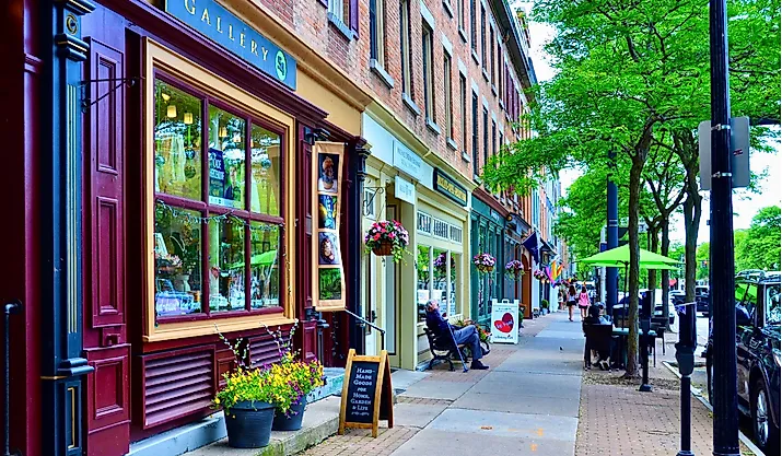 Street view at Skaneateles, New York. Editorial credit: PQK / Shutterstock.com