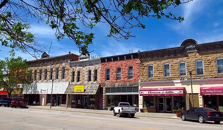 Main Street in Chadron, Nebraska. Image credit Jasperdo via Flickr.com