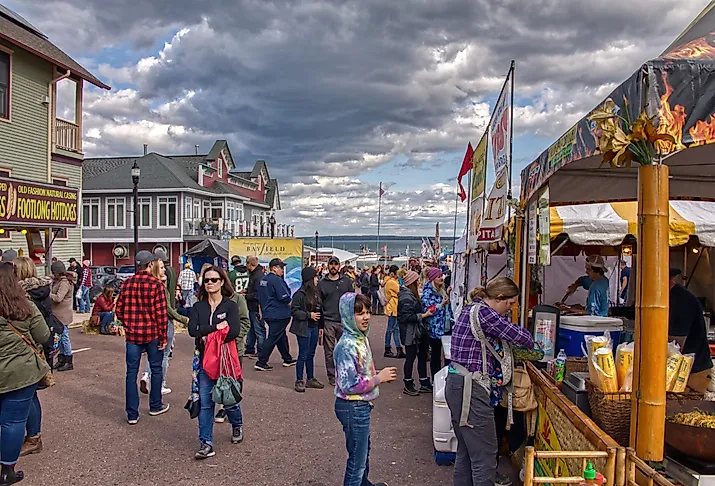People enjoy the Annual Applefest, Bayfield, Wisconsin. Image credit Jacob Boomsma via Shutterstock