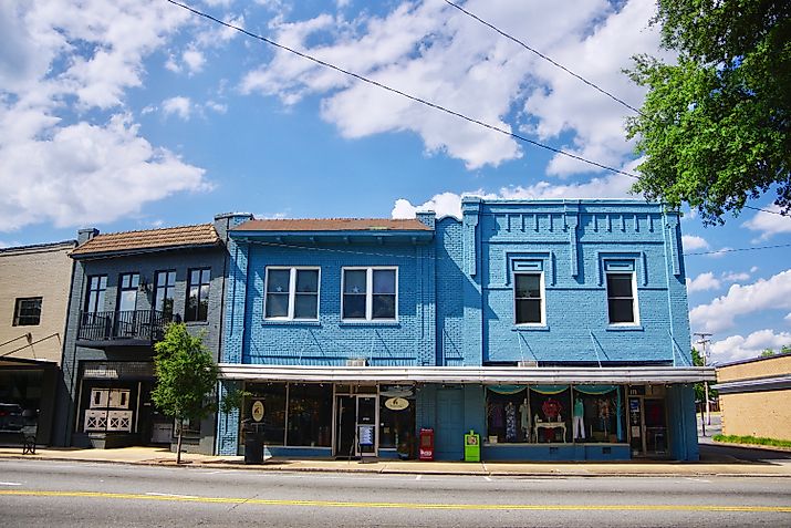 Businesses along Main Street (US 221A/US 74Bus) in Forest City, North Carolina, United States, By Brian Stansberry - Wikimedia Commons