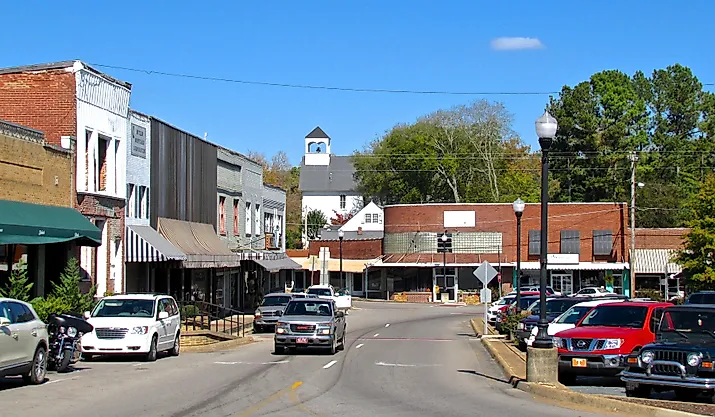 Waynesboro, Tennessee. In Wikipedia. https://en.wikipedia.org/wiki/Waynesboro,_Tennessee By Brian Stansberry - Own work, CC BY 4.0, https://commons.wikimedia.org/w/index.php?curid=53037936