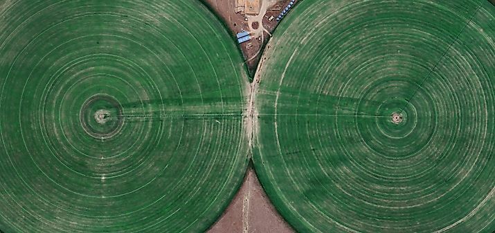 Satellite View of Center Pivot Irrigation and Water Depletion Patterns in the US High Plains