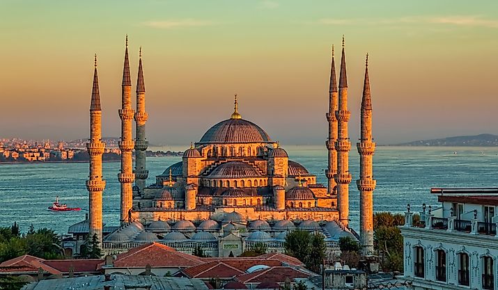 Early 17th century, Ottoman-era Sultan Ahmed Mosque (the Blue Mosque) in Istanbul, Turkey.
