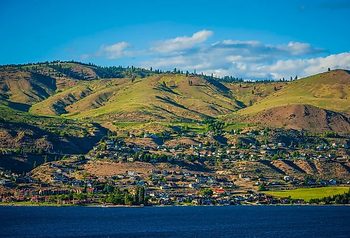  The view of Lake Chelan and the community from a winery.