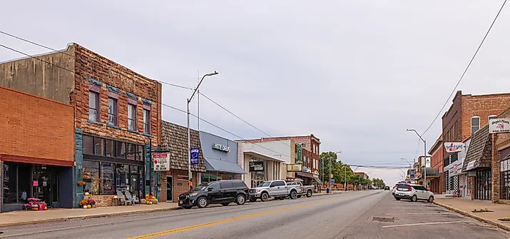 Boston Store on the left along Manvel Avenue in Chandler, Oklahoma. Editorial credit: Roberto Galan / Shutterstock.com