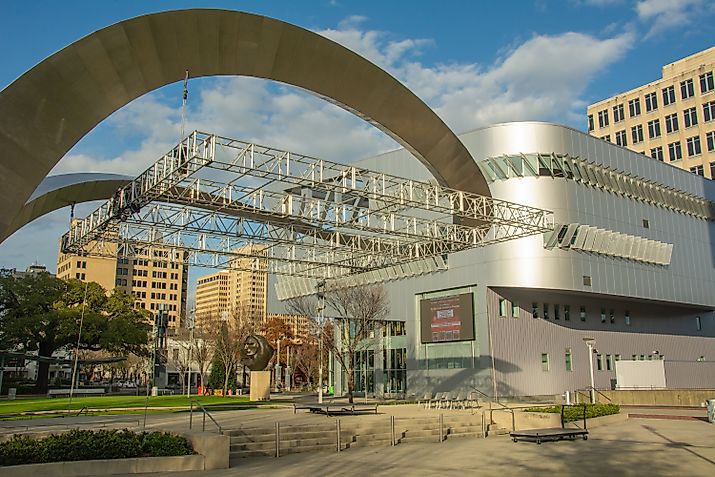 Editorial Photo Credit: Nina Alizada via Shutterstock. Baton Rouge, USA - December 6, 2022 - Futuristic metallic exterior view of the new River Center Branch Library at North Blvd next to Bernardo de Galvez Plaza in downtown Baton Rouge